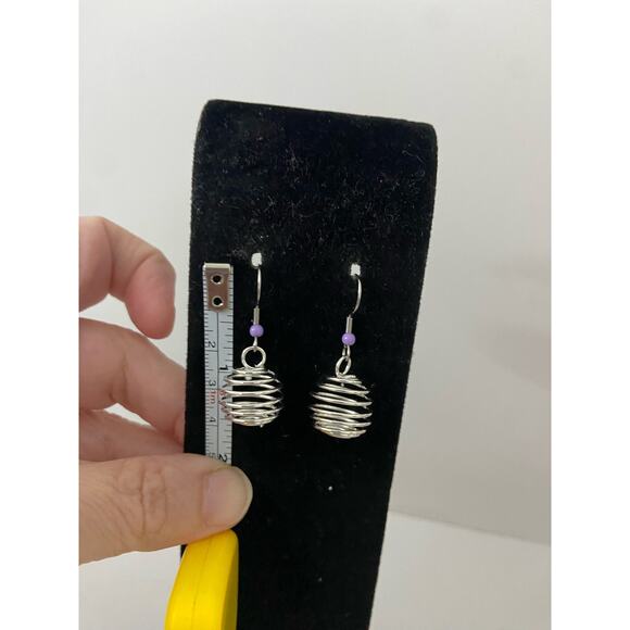 Handmade abstract cage, earrings, silver tone - Picture 3 of 3